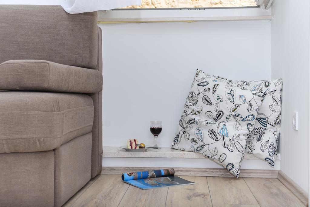 Tragos Lemon Tree Apartment Trogir Exterior photo